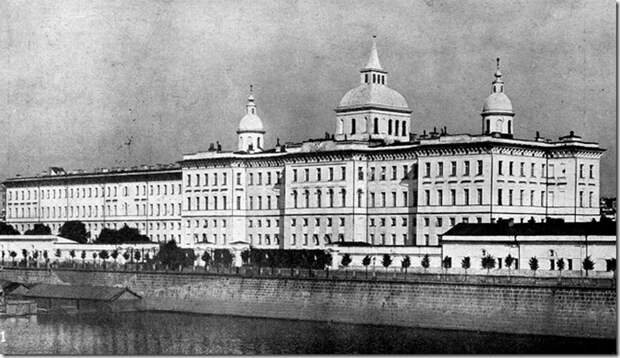 Воспитательные дома в России: Зачем пломбировали детей-сирот в начале ХХ века