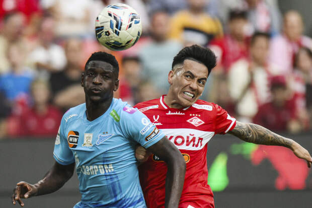 Экс-футболист Гладилин заявил, что "Зенит" обыграет "Спартак"