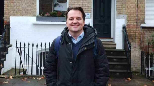 Переехавший в Россию британец не знает, за что его лишили гражданства