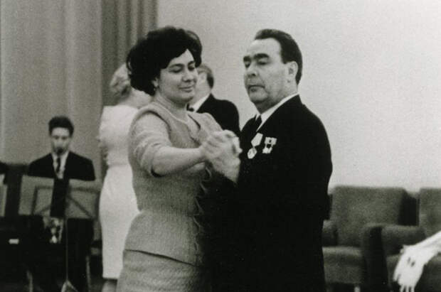 Как Брежнев аннулировал брак дочери Галины с иллюзионистом Игорем Кио
