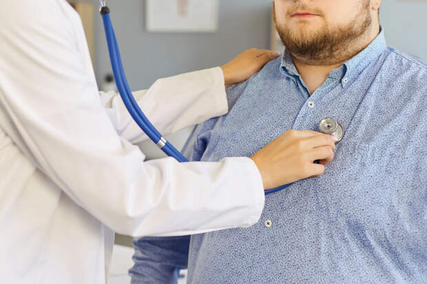 Миронов призвал главу Минздрава удлинить первый прием терапевтов до 30 минут