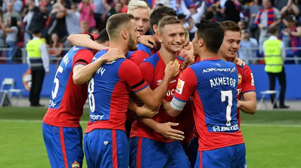 Неумышленная игра рукой Живоглядова, травма Васина и пенальти после просмотра VAR: как ЦСКА обыграл «Локомотив»