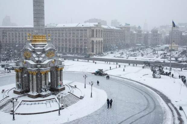 В Киеве радуются, там восстановили тепло- водо- и электроснабжение и теперь перейдут к плановым отключениям