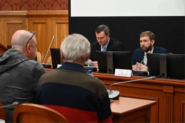 Глава Петроградки Ваньчков провел первый прием жителей