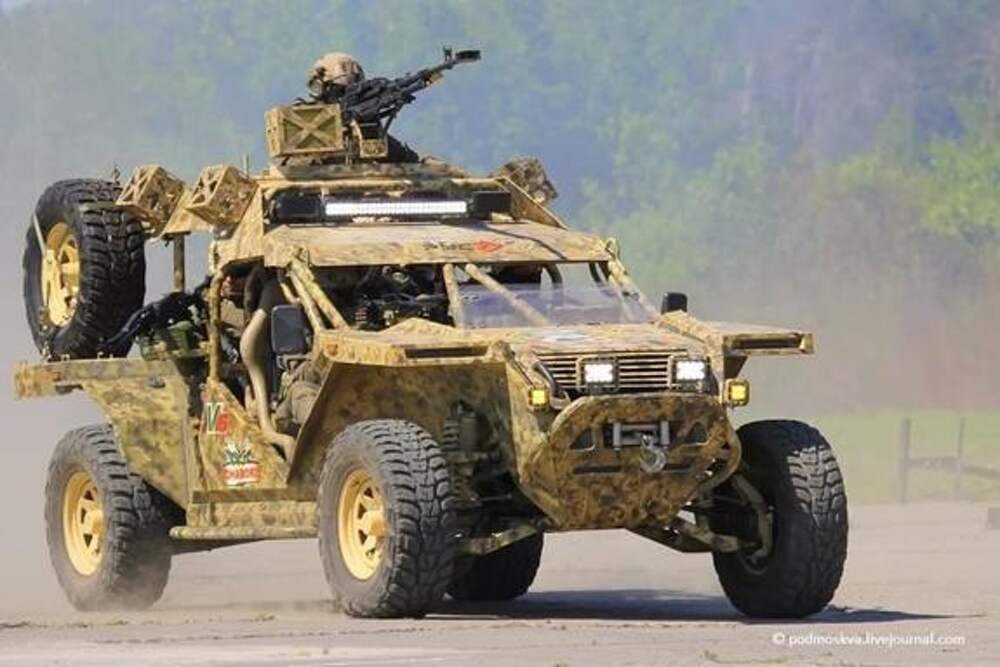 Polaris Dagor военный внедорожник