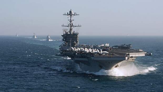 Американский авианосец USS Harry Truman Американский авианосец USS Harry Truman