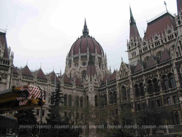 Венгерский парламент принял резолюцию о недопуске Украины в ЕС