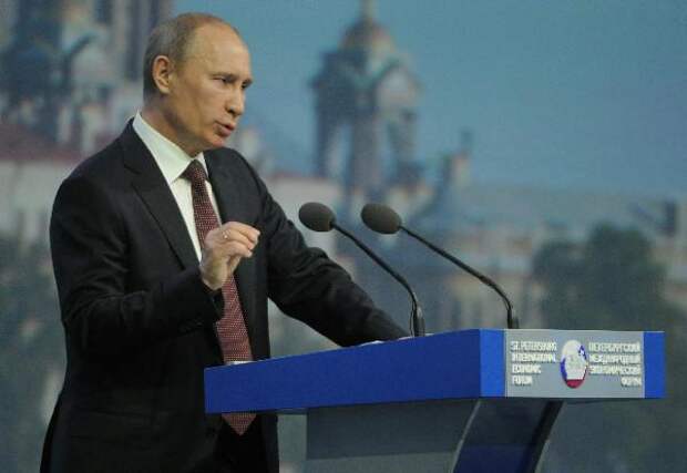 Путин прокомментировал предложение Саркози об отмене санкций