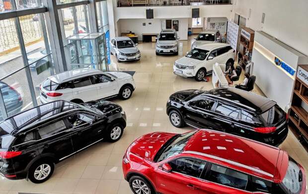 Автоэксперт Житнухин назвал причиной снижения цен на китайские авто рост предложения
