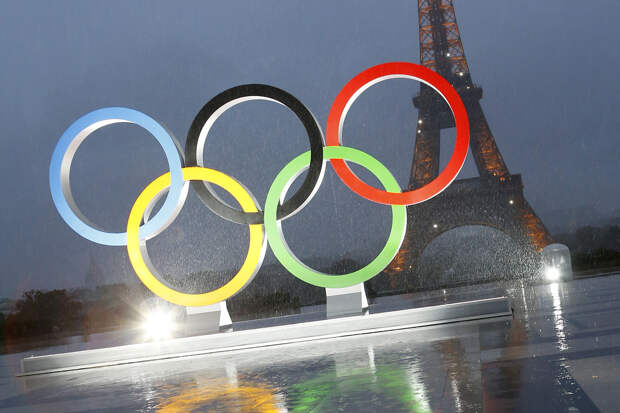 Олимпийский чемпион Захаров назвал поездку на Игры-2024 в Париж неразумной