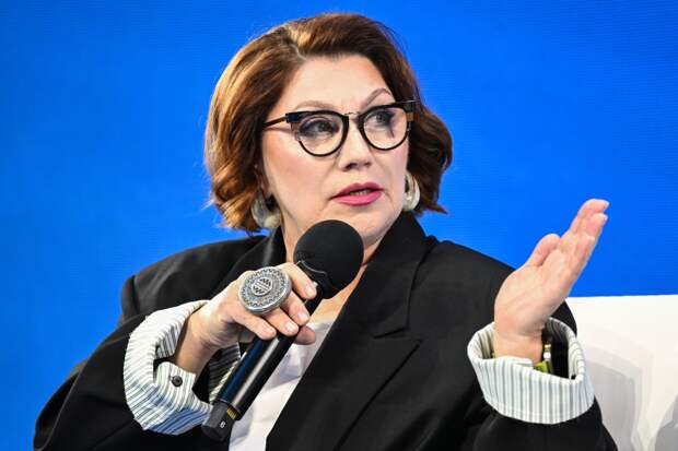 Роза Сябитова объяснила решение сделать пластические операции