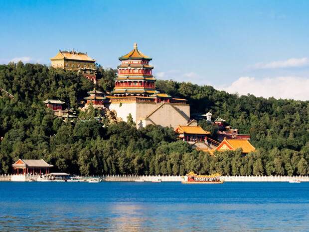 lakes-gardens-and-palaces-in-beijing