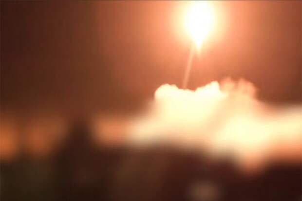 Появилось первое видео применения "Хезболлой" ракеты Р-17 по Израилю
