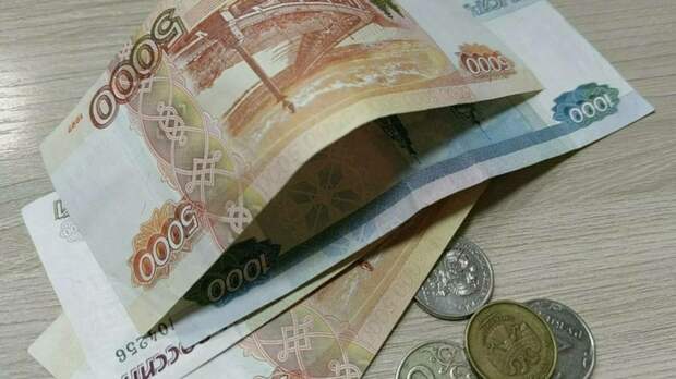 Ветеранам Великой Отечественной войны выплатят по 10 тысяч рублей к 9 Мая