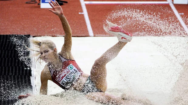 Отнятую у легкоатлетки Клишиной квартиру в Твери связали с ее отъездом в США