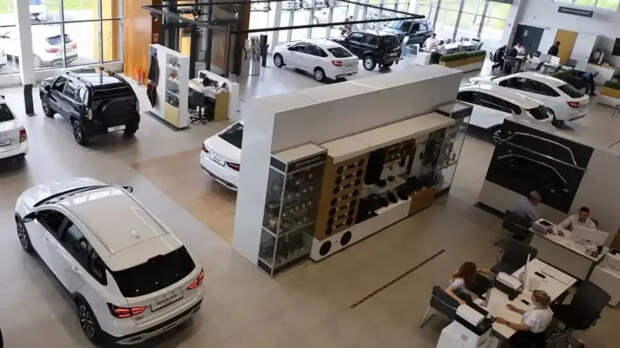 Российский авторынок не смог «переварить» повышение утильсбора