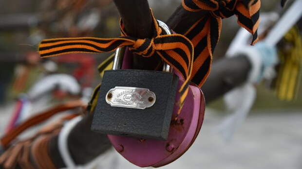 В Берлине намерены запретить георгиевские ленты на 9 Мая