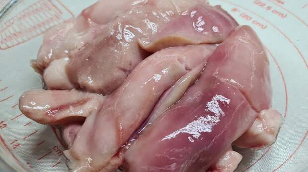 Секрет долголетия в рыбном отделе: Почему диетолог советует брать не филе, а эти «отходы»