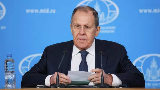 Лавров заявил, что Британию не следует называть великой