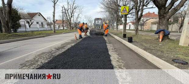 Крым берет курс на ровные дороги: в регионе начался масштабный ямочный ремонт