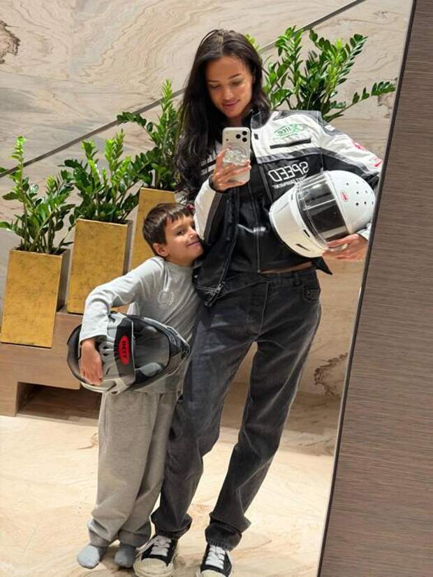 «Я не зря привела его сюда»: Анастасия Решетова рассказала, как помогает сыну преодолеть страх сцены