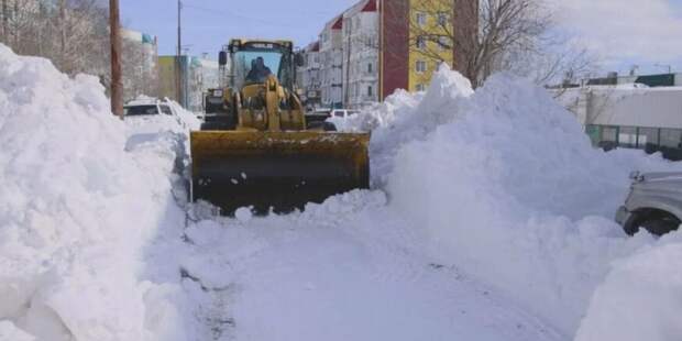 Камчатка в ледяном плену: губернатор просит Москву о помощи после самого мощного снегопада за 30 лет