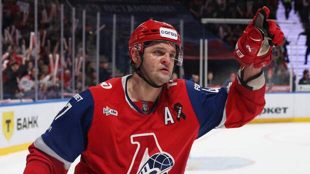 Переписывает историю российского хоккея даже в 39 лет: Радулов выбил 800 очков в КХЛ и не собирается тормозить