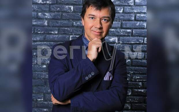 Стало известно имя учителя, в которого стрелял подросток в школе в Уфе