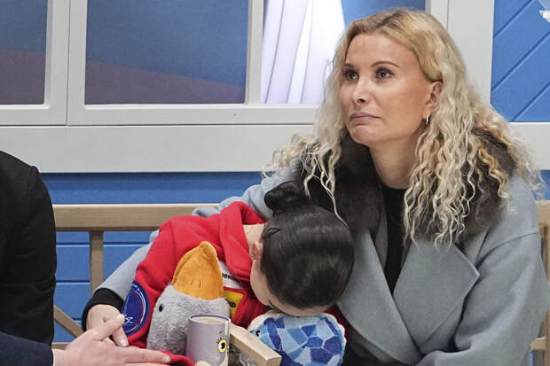 Тутберидзе призывает своих учеников не зацикливаться на спорте