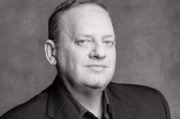 Скончался заслуженный артист России Роман Улыбин