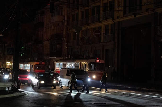 Дэвис: ситуация в Киеве показывает неспособность Украины победить Россию