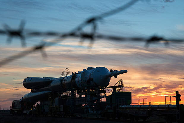 BAIKONUR, KAZAKHSTAN. AUGUST 31, 2015. A Soyuz FG rocket booster with the Soyuz TMA-18M spacecraft being rolled out by a train to a launch pad at the Baikonur Cosmodrome. The rocket with the spaceship carrying the ISS Expedition 45/46 crew is scheduled to be launched on September 2, 2015. Sergei Savostyanov/TASS