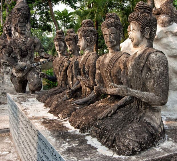 Party, Thai Style