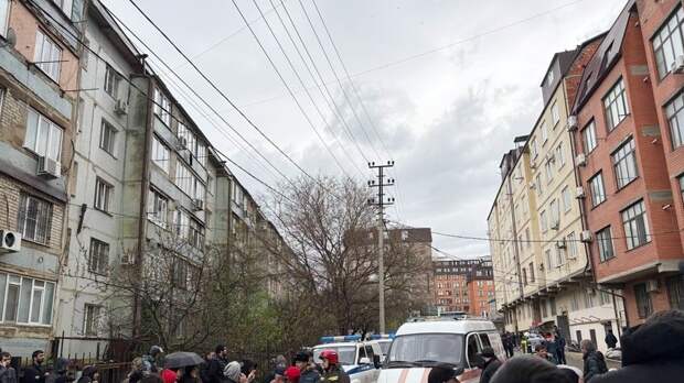 Источник: дома в Махачкале, где из-за потопа появились трещины, могут снести