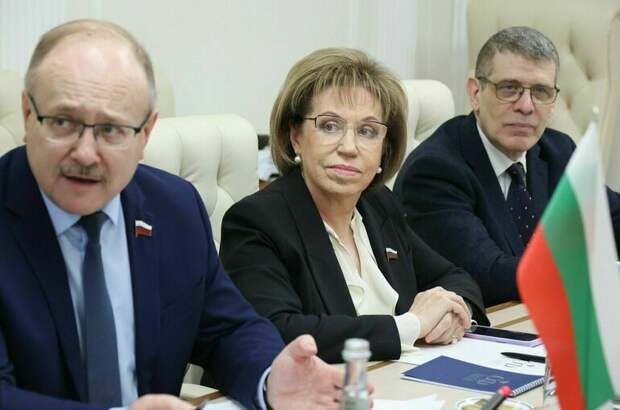 Сенатор предложила восстановить связи с городами-побратимами Болгарии