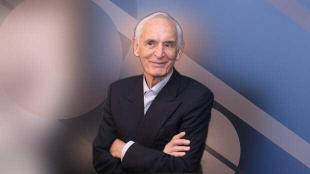 «До сих пор не верю, что его нет»: почему легендарный артист Василий Лановой до конца дней винил себя в трагедии сына и что стало с его внебрачной внучкой