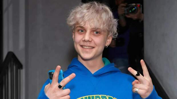 На бар Вани Дмитриенко подали в суд и требуют более миллиона рублей