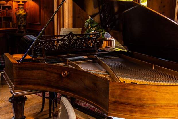 Концерт ко Дню святого Валентина «Кинохиты. Ханс Циммер, Генри Манчини, Людовико Эйнауди и другие»