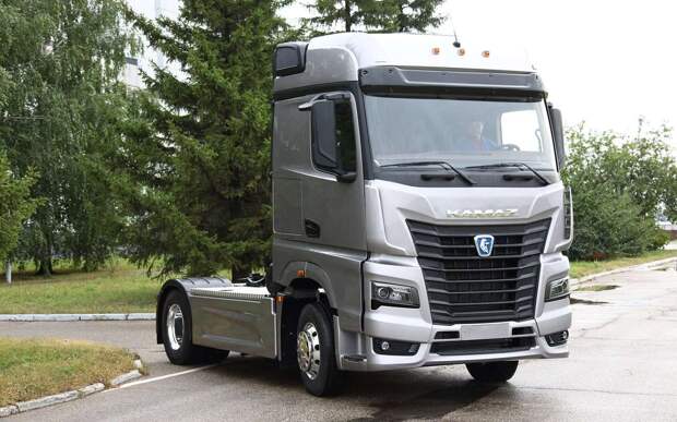 КАМАЗы получат обновленные моторы и трансмиссию