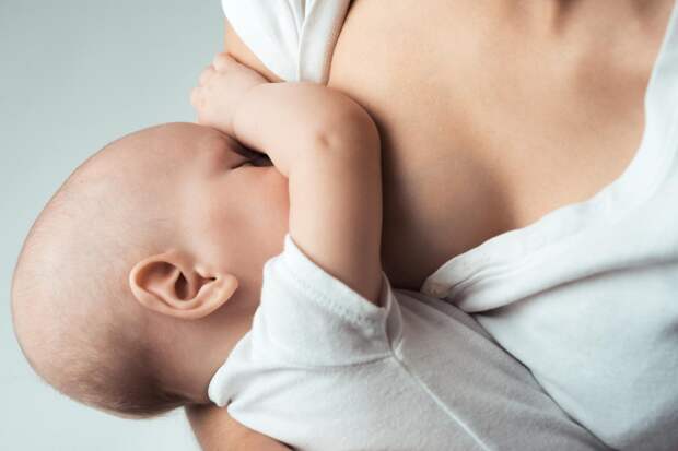 Здравое грудное вскармливание. Что это такое, и нужно ли самоутверждаться за счет ребенка?