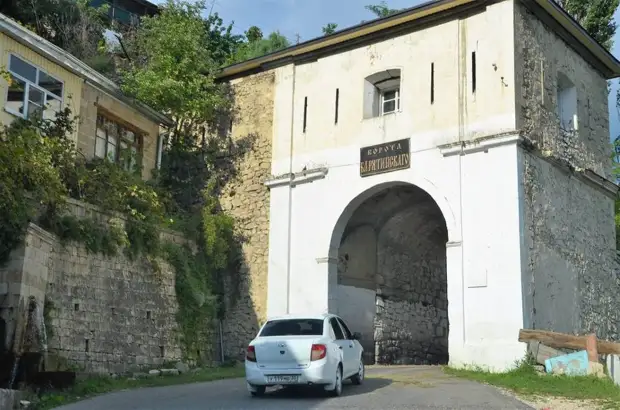 Горные крепости и укрепленные аулы Дагестана Горные крепости и укрепленные аулы Дагестана