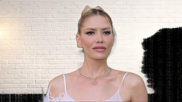 От угрозы тюрьмы до миллиардов и 4 детей: «Так бывает, что даже самые красивые истории заканчиваются» — 39-летняя Елена Перминова рассталась с Александром Лебедевым и нашла счастье с молодым манекенщиком