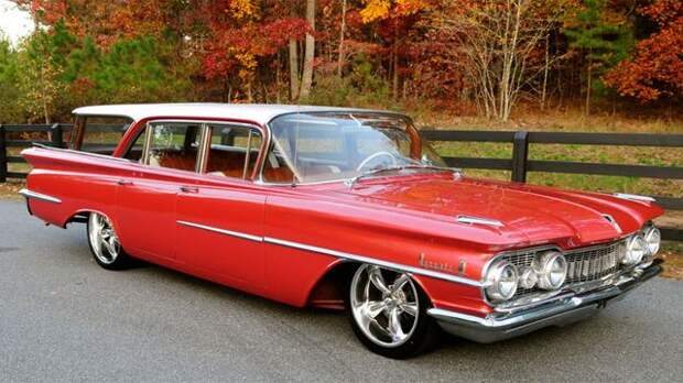 Тюнингованный 1959 Oldsmobile Dynamic выставлен на торги (15 фото)