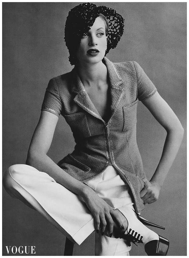 Kristen McMenamy vogue 1995 Photo Seven Meisel.jpg Kristen McMenamy vogue 1995 Photo Seven Meisel.jpg