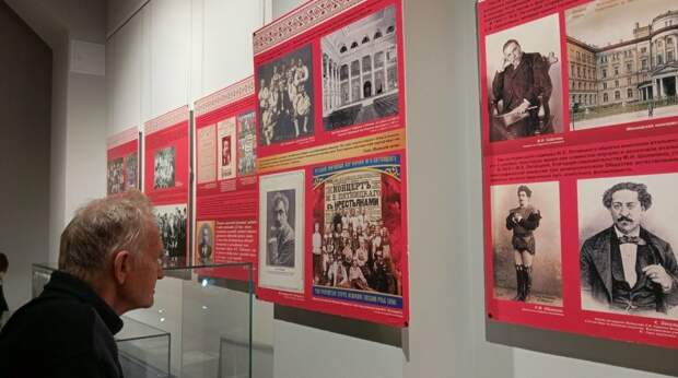 Выставка «Песни русской души» открылась в Рязанском историко-архитектурном музее-заповеднике