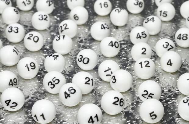 Выигрыш в лотерее лишает радости жизни.