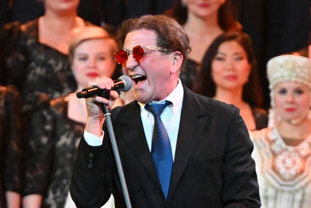 Лепс не смог собрать полные залы на фоне расставания с молодой невестой