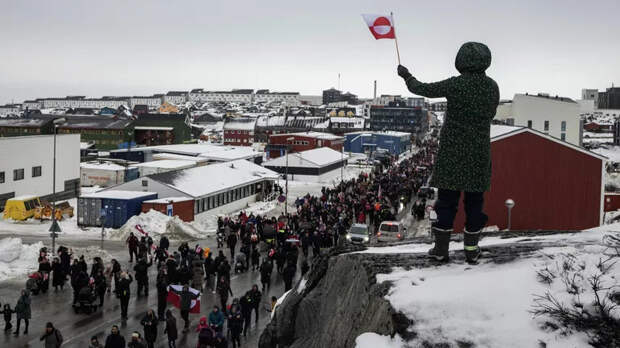 Экс-министр Баварии посоветовал Дании продать Гренландию за $1 трлн