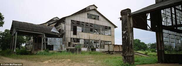 2CB89F4600000578-3247748-Fordlandia_in_the_Brazilian_rainforest_was_created_by_Henry_Ford-a-4_1443510847318