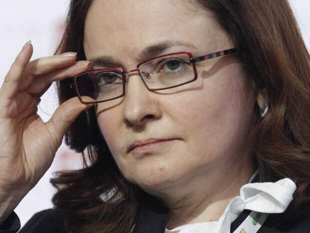 Консервативная политика Центрального банка России при Эльвире Набиуллиной намного более разумна, чем дикий монетарный экспансионизм ФРС США при Дженет Йеллен.
